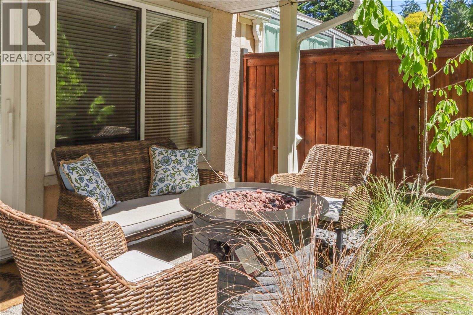 6066 Lionel Cres - 62
