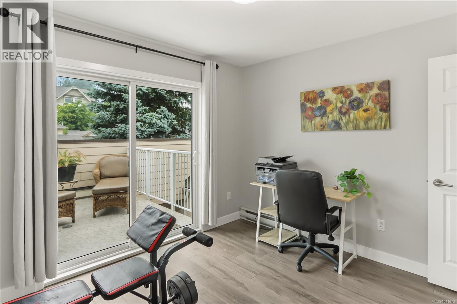 6066 Lionel Cres - 31