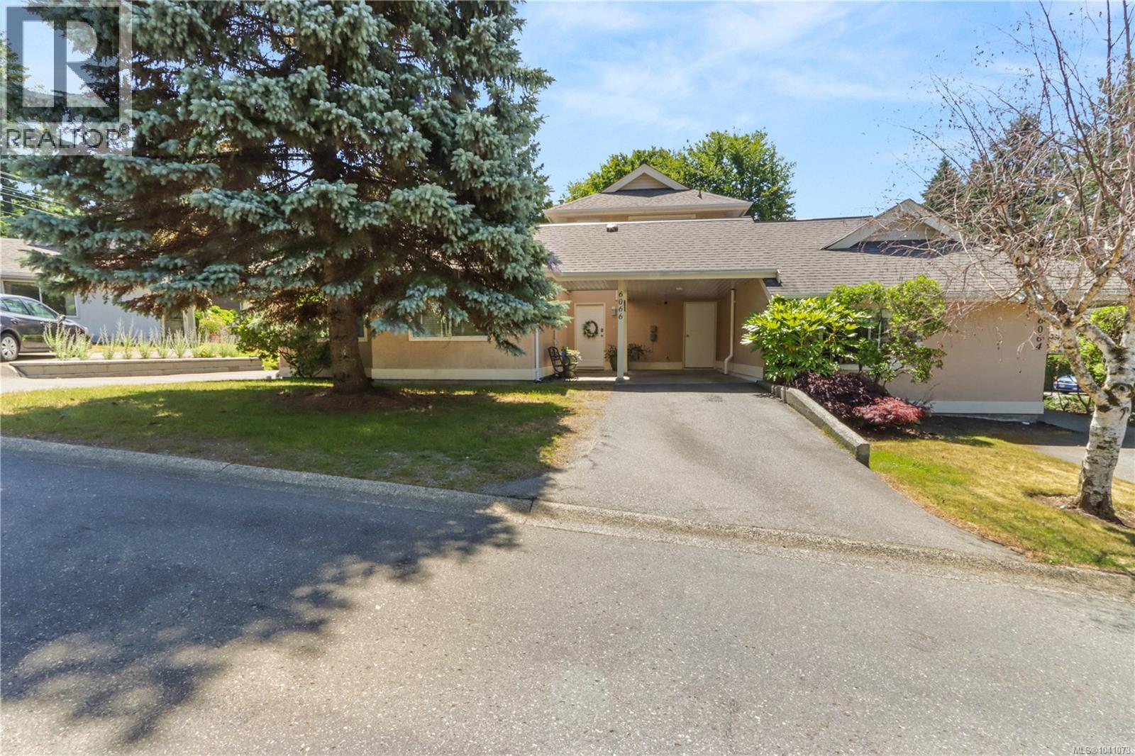 6066 Lionel Cres - 54