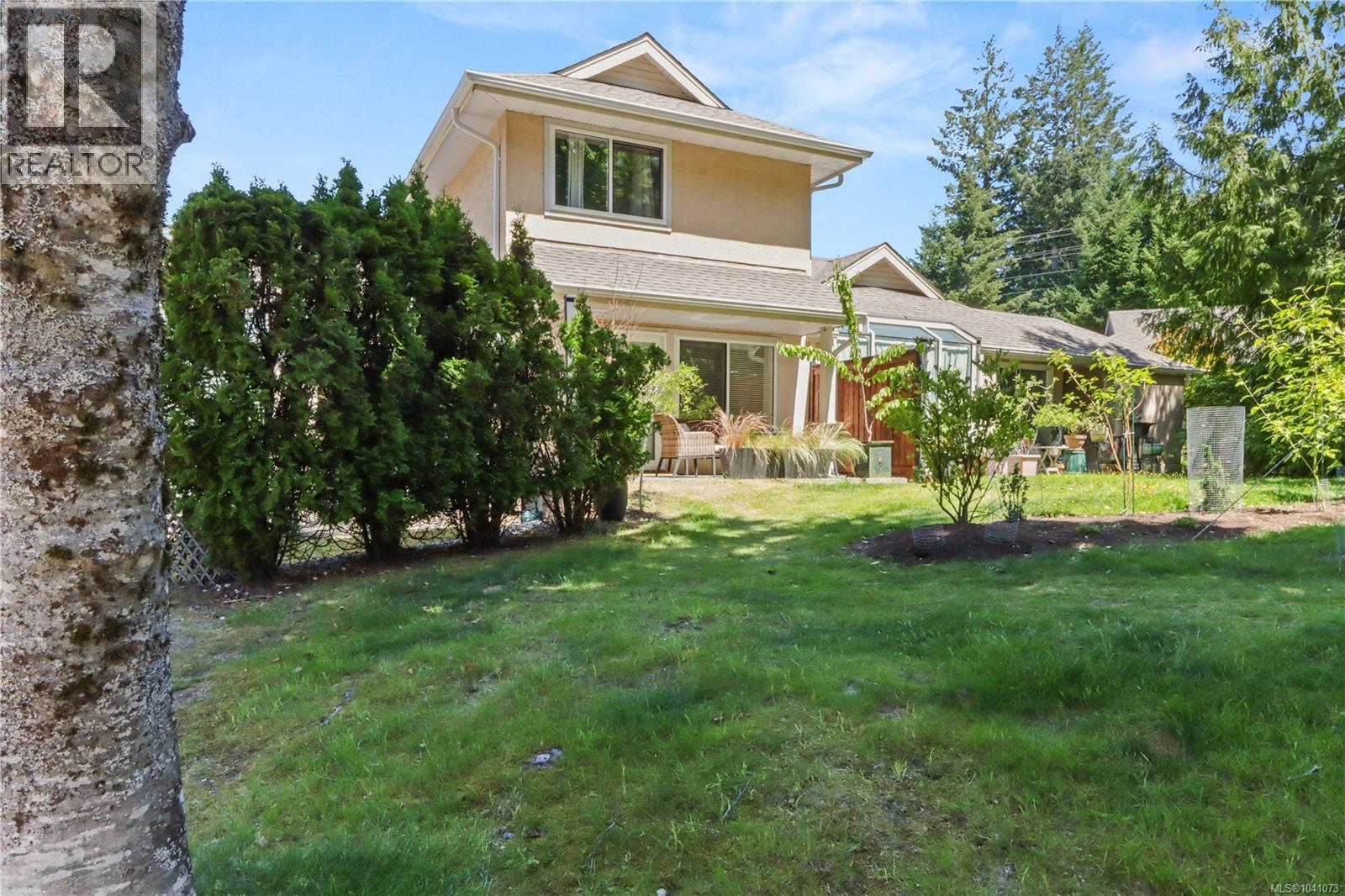 6066 Lionel Cres - 56