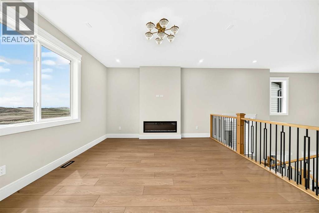 2049 Waterbury Road W - 14
