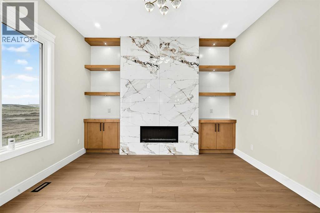 2049 Waterbury Road W - 6