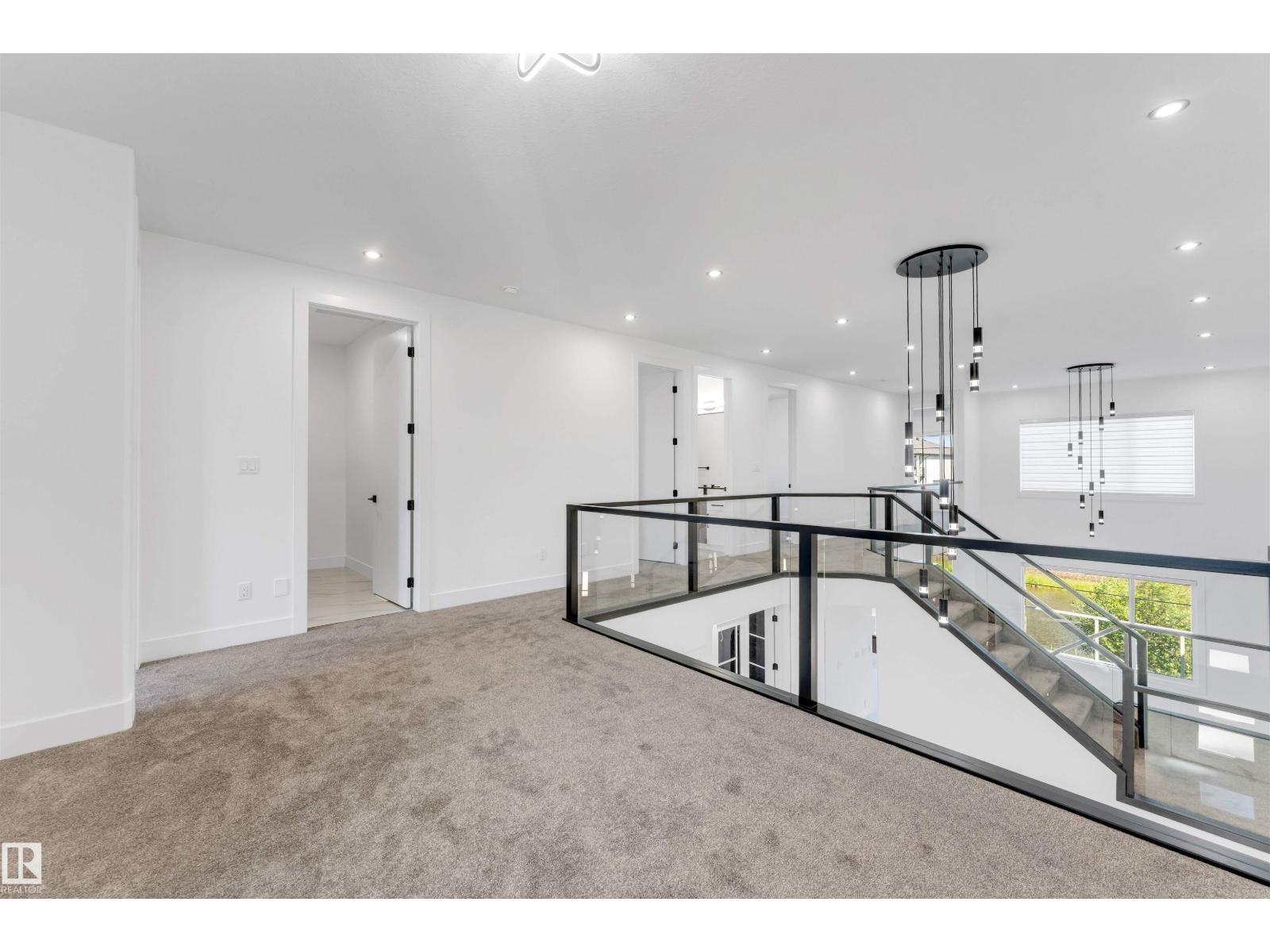 2734 64 Ave NE - 27