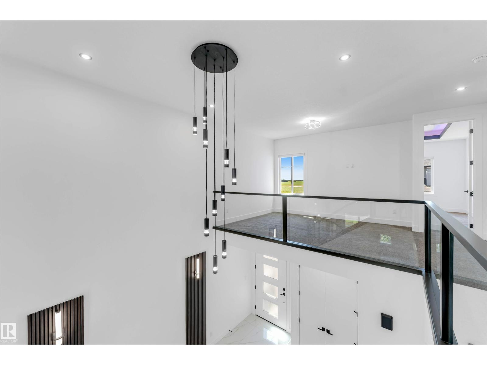 2734 64 Ave NE - 48