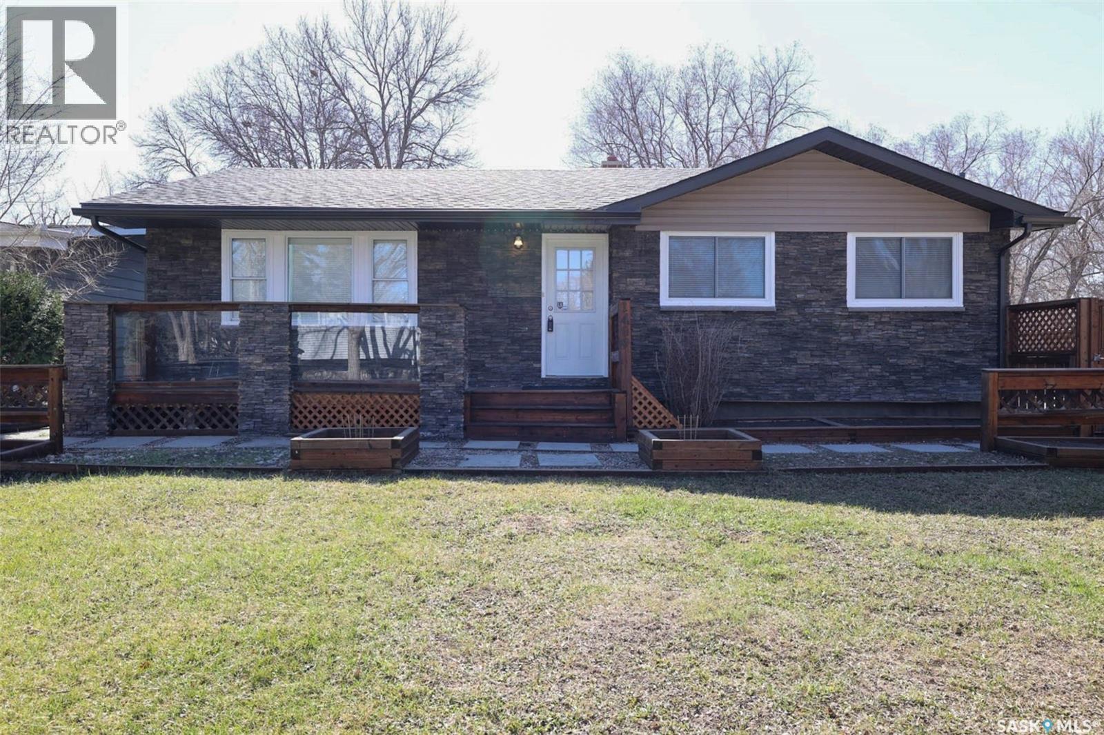 1409 Shannon ROAD - 1