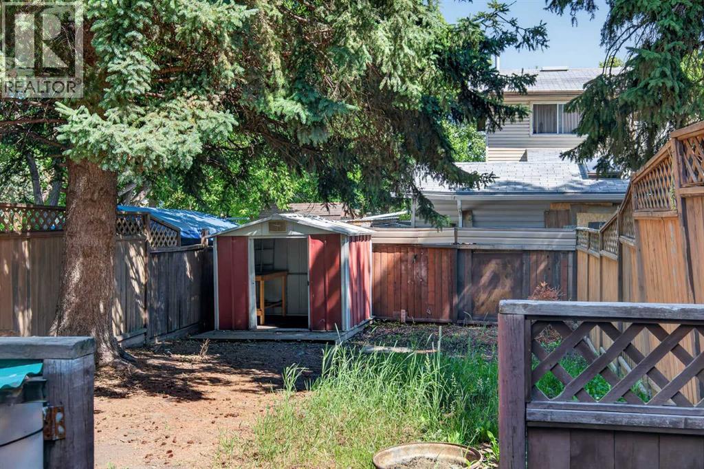 558 Whitehill Place NE - 28