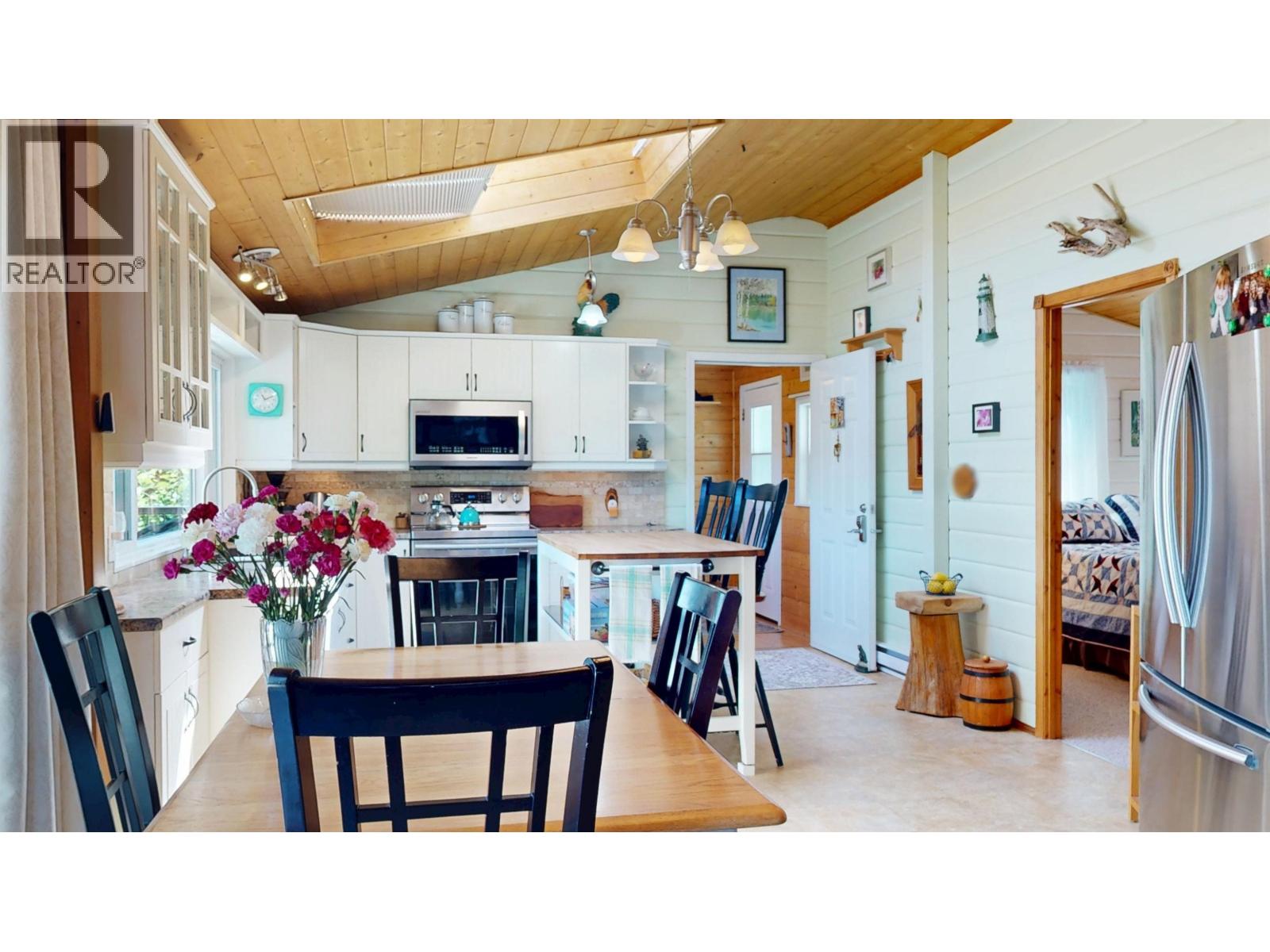 9045 S MAHOOD LAKE ROAD - 14