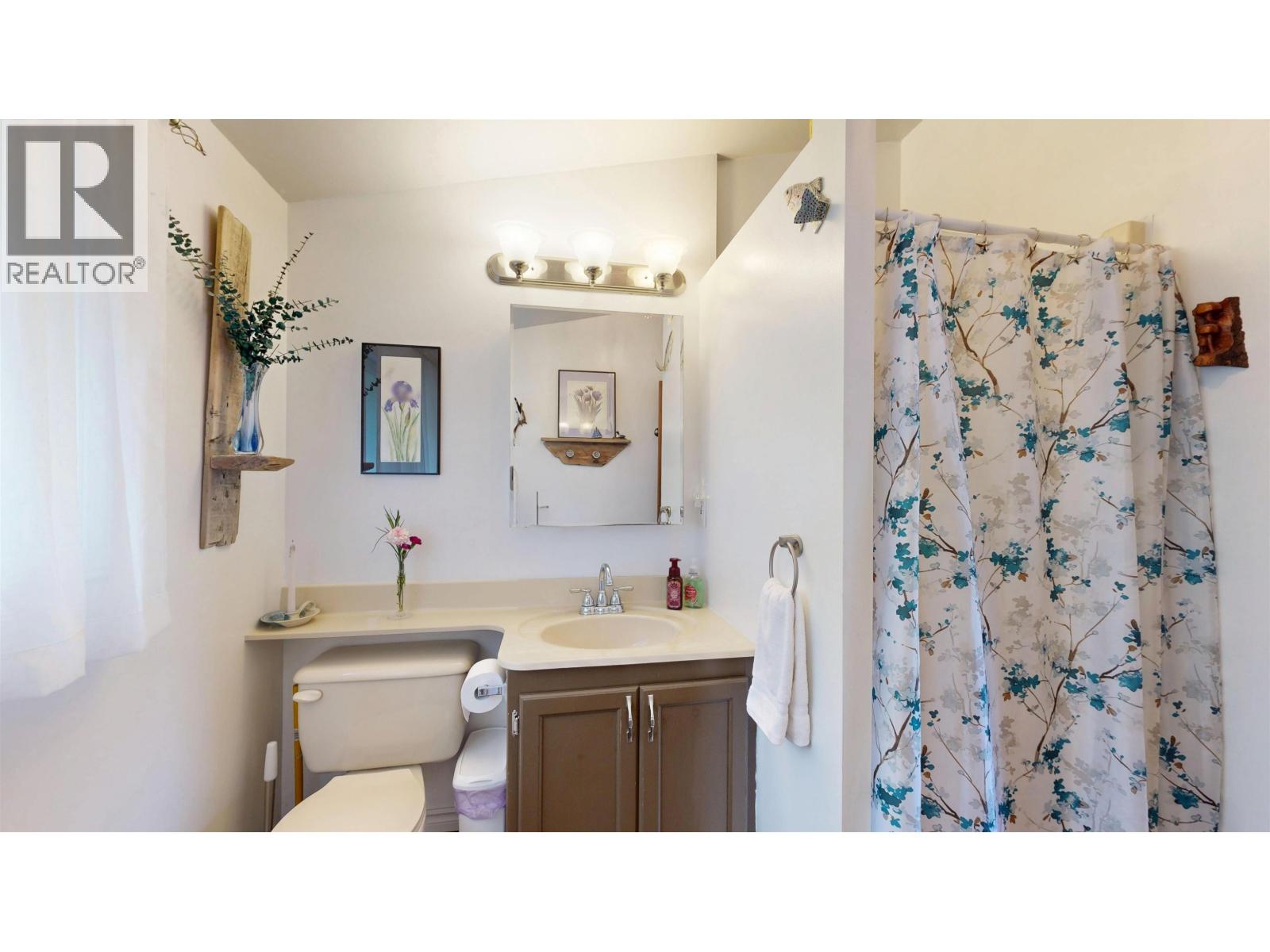 9045 S MAHOOD LAKE ROAD - 22