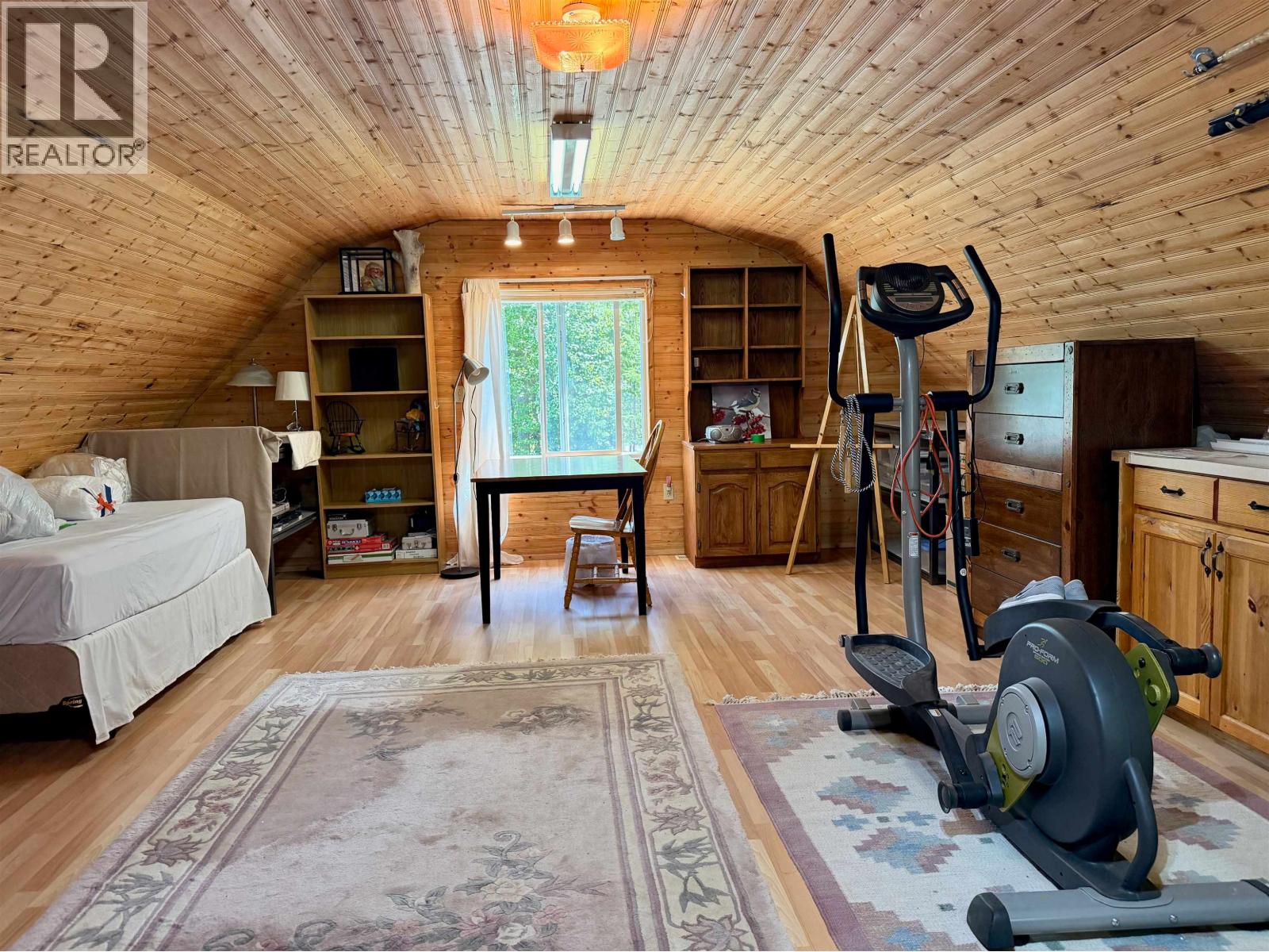9045 S MAHOOD LAKE ROAD - 31
