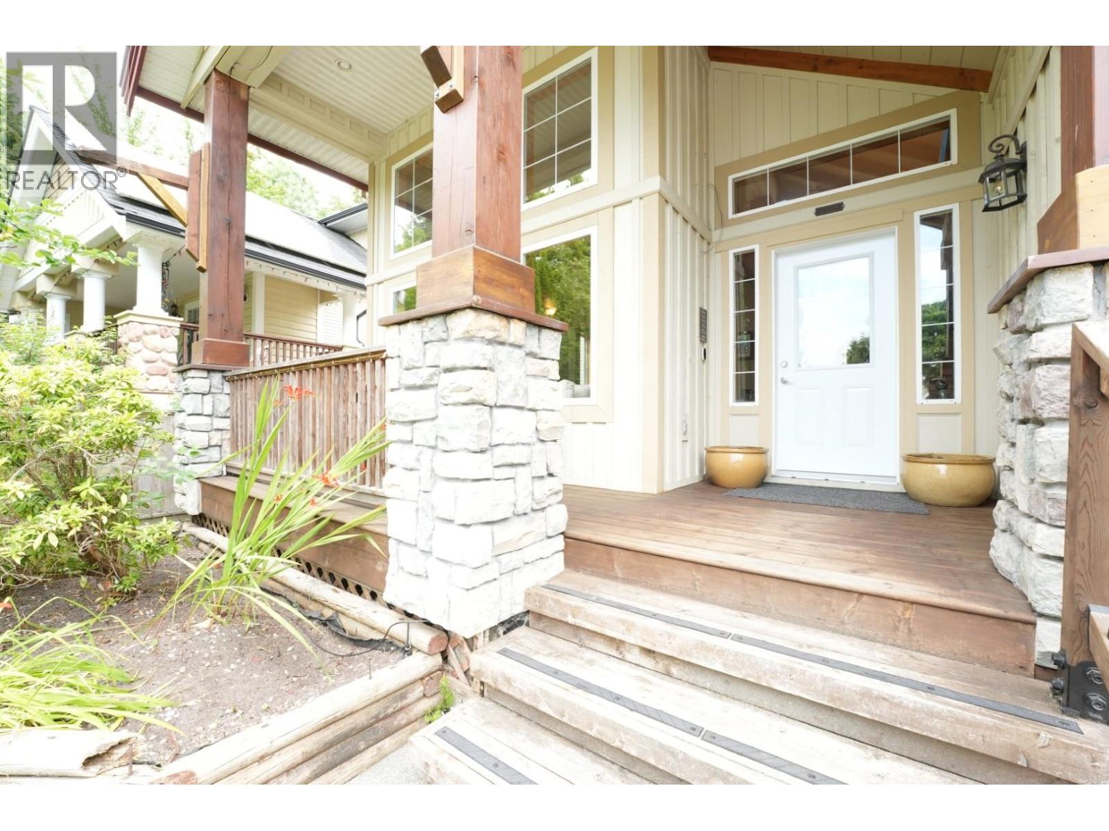 10608 240A STREET, Maple Ridge