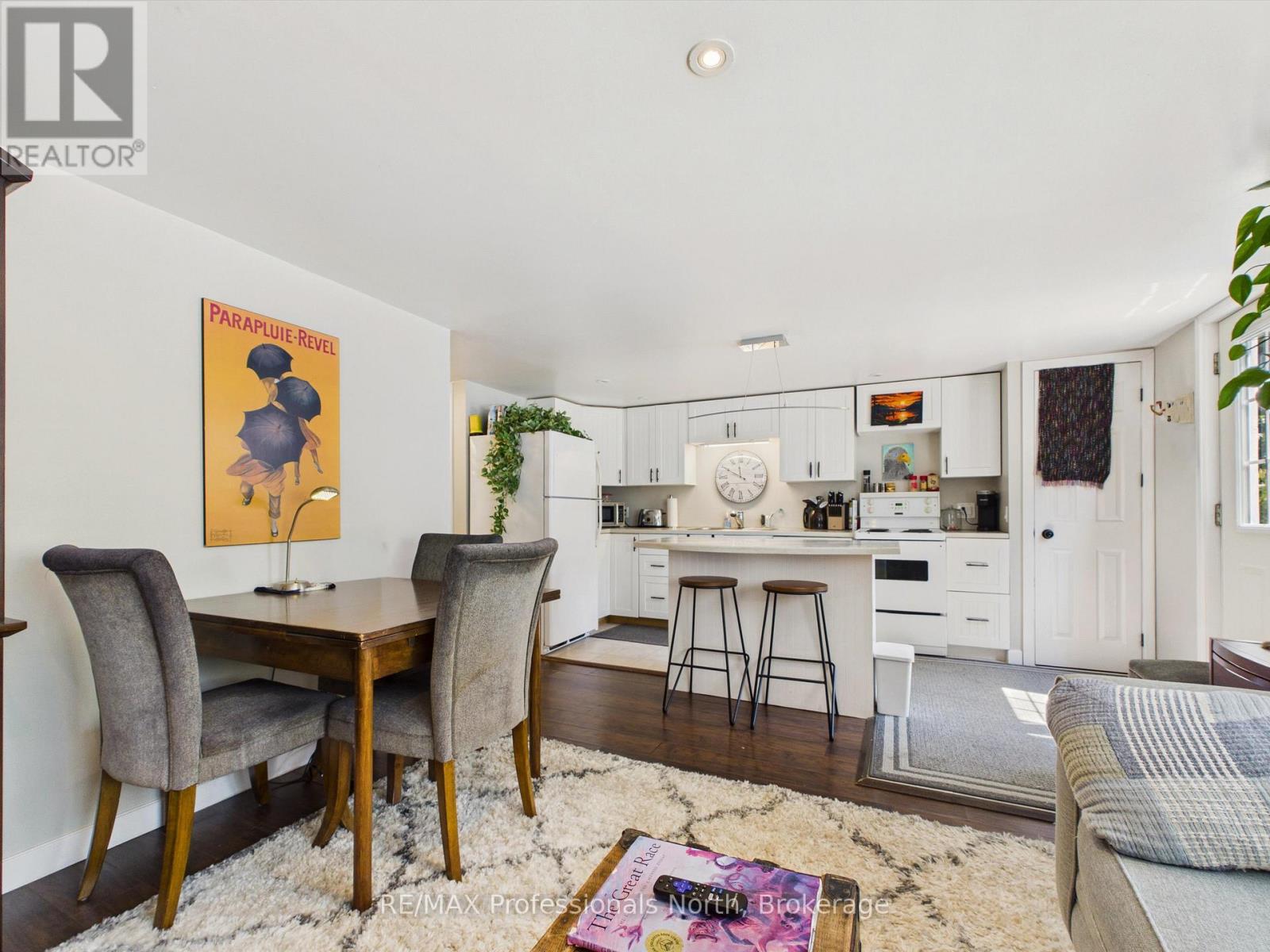 36 EDWARD STREET - 38
