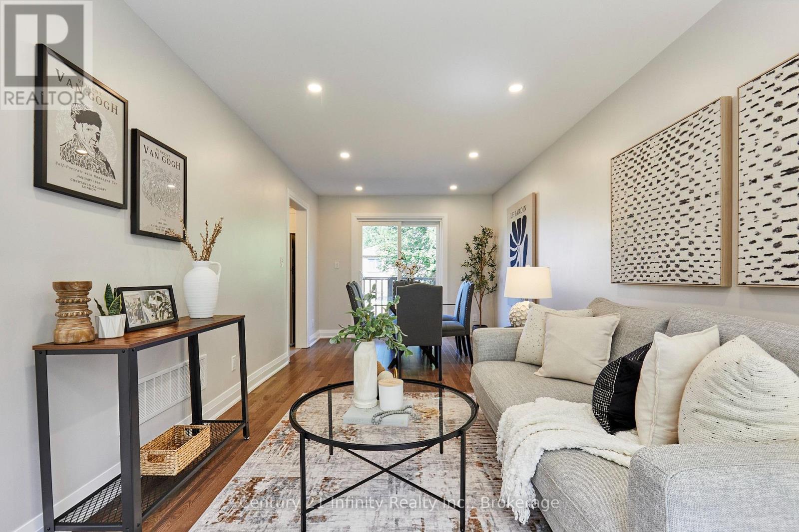 113 DANIELS CRESCENT - 10