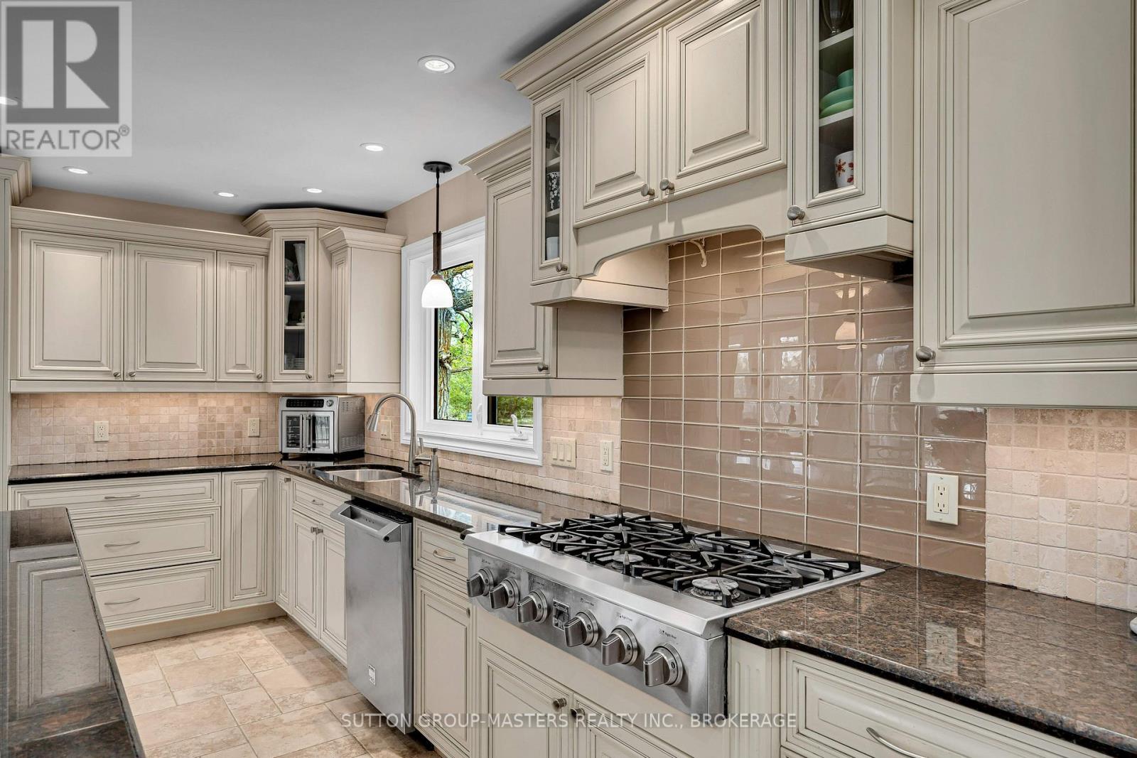 466 COLEBROOK ROAD - Image 18