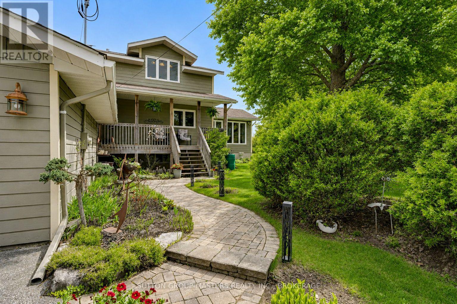 466 COLEBROOK ROAD - 2