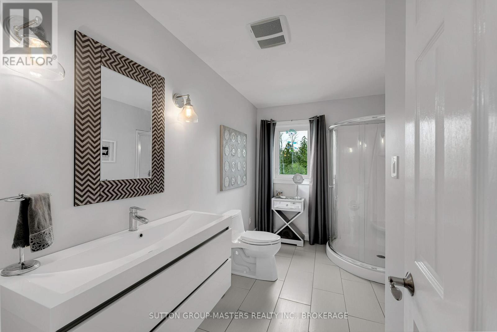466 COLEBROOK ROAD - Image 28
