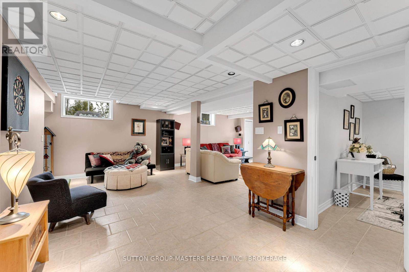 466 COLEBROOK ROAD - Image 36