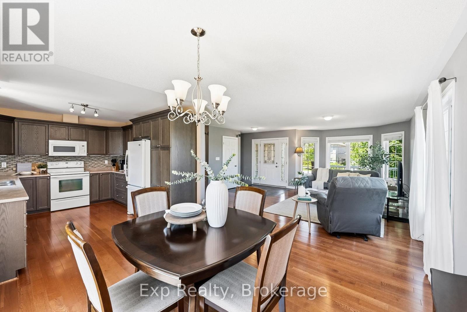 1266 ASHLAND DRIVE - 10