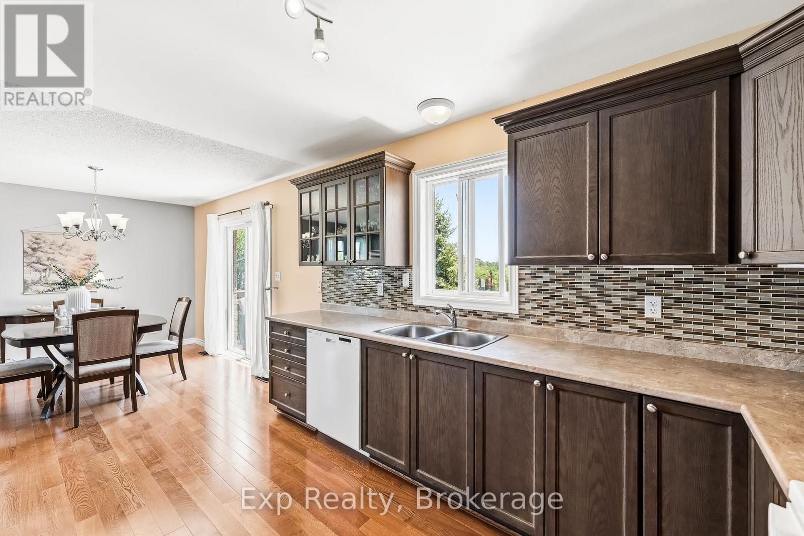 1266 ASHLAND DRIVE - 13