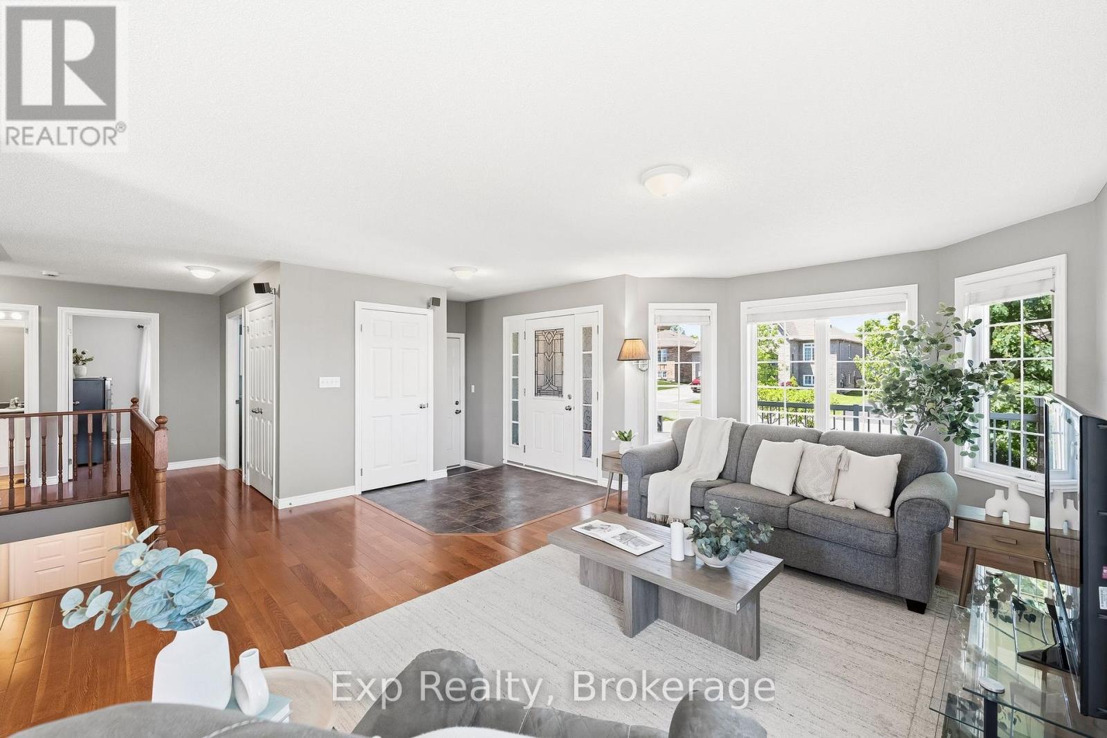 1266 ASHLAND DRIVE - 18