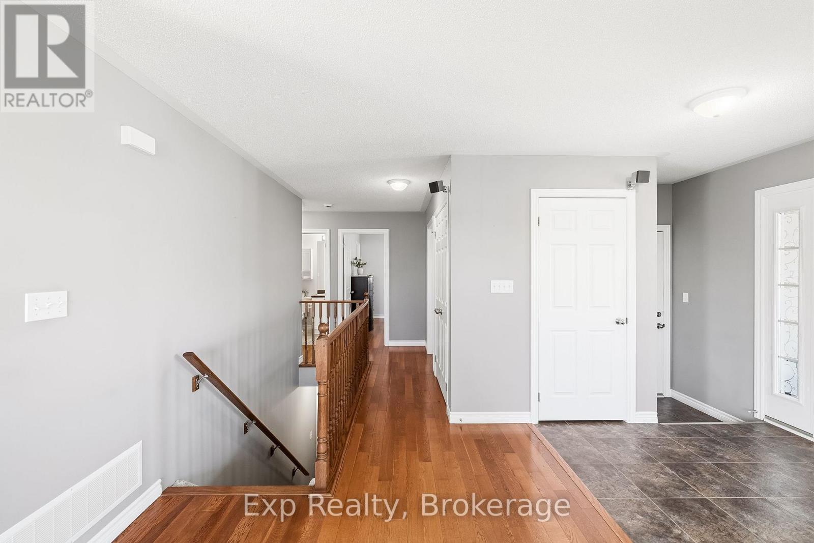 1266 ASHLAND DRIVE - 20
