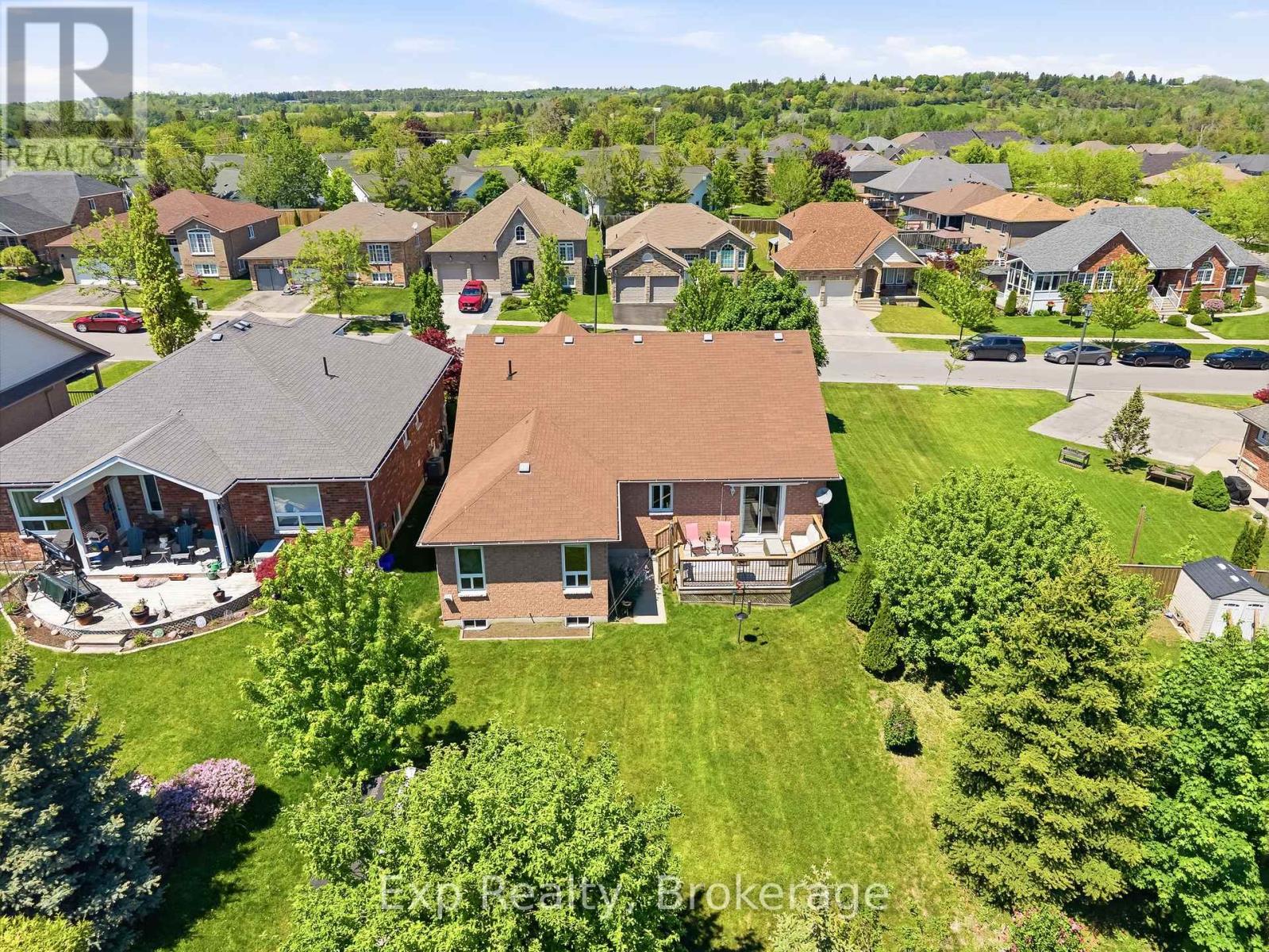 1266 ASHLAND DRIVE - 35