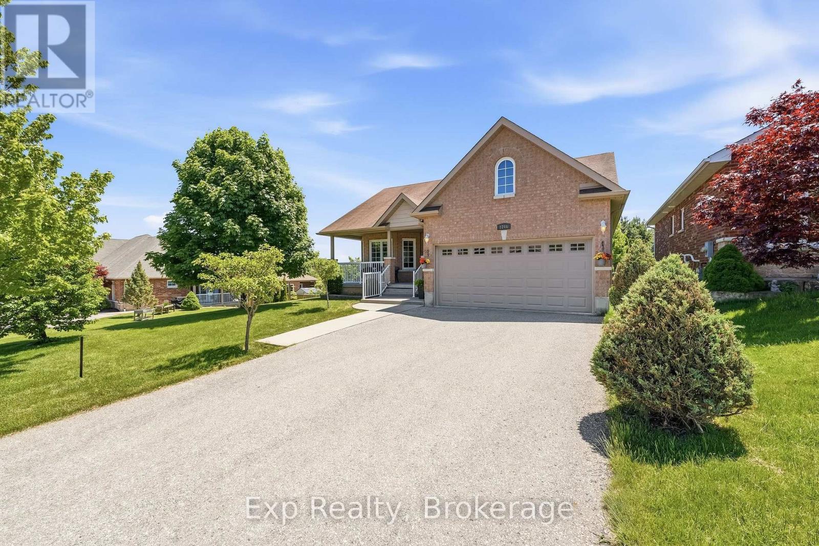 1266 ASHLAND DRIVE - 4