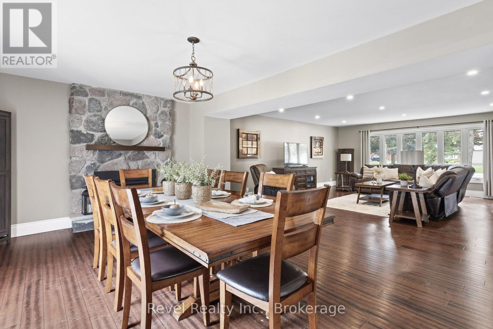 81 SANDERLING CRESCENT - 13