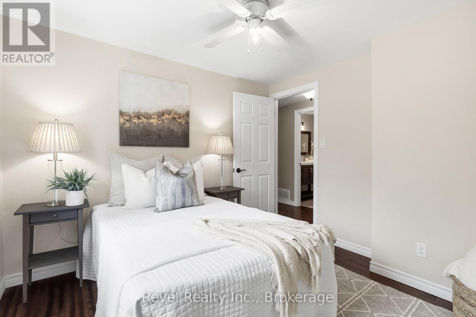 81 SANDERLING CRESCENT - 31