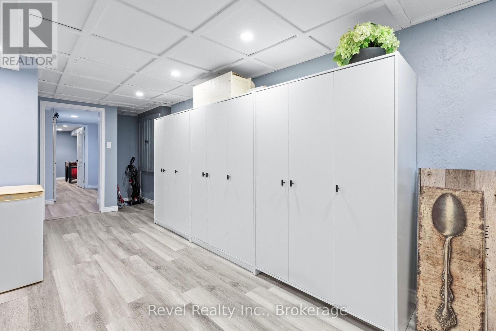 81 SANDERLING CRESCENT - 39