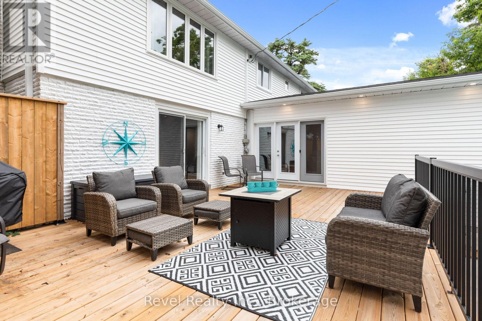 81 SANDERLING CRESCENT - 43