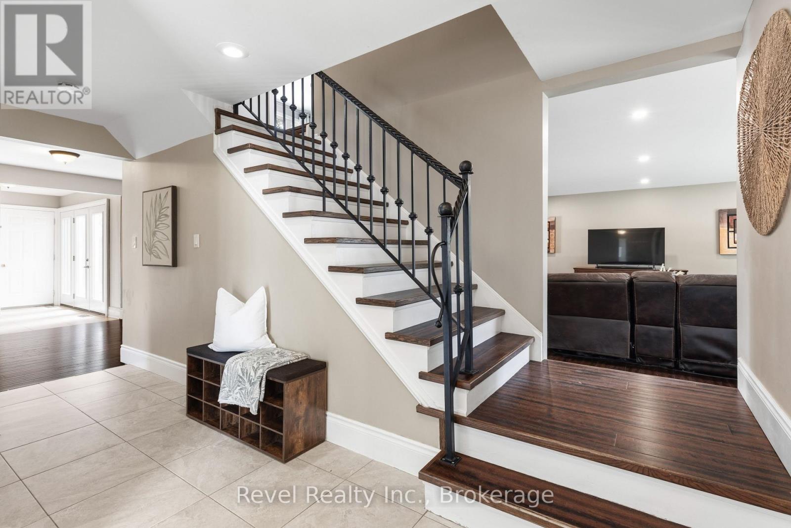 81 SANDERLING CRESCENT - 7
