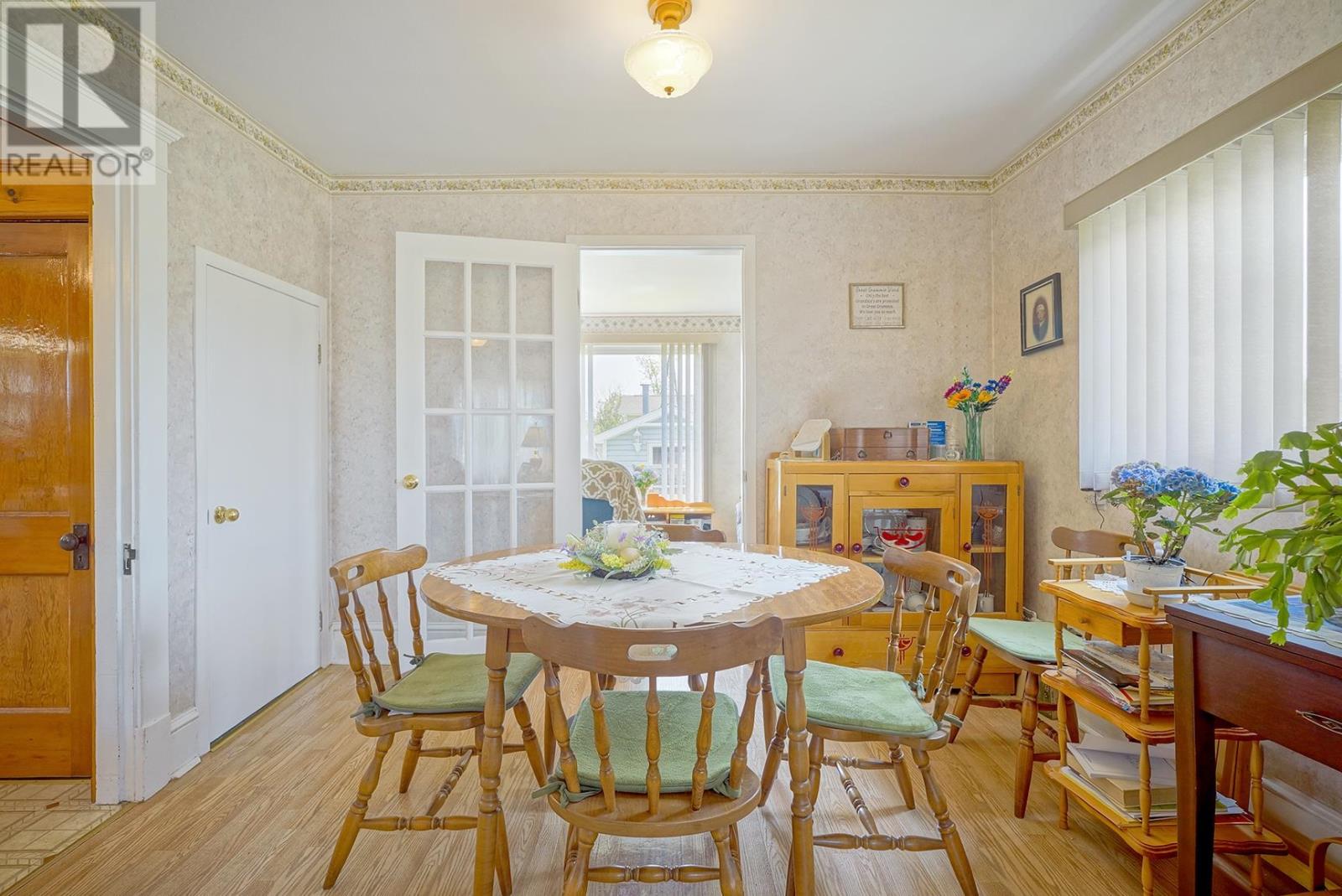 8 Wellington Road - Image 11