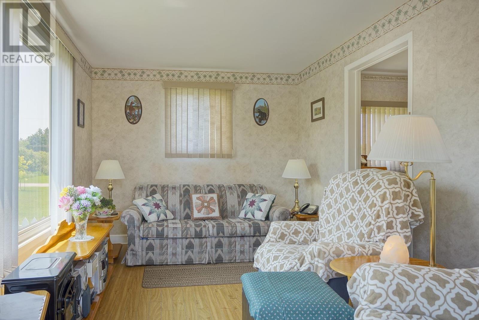 8 Wellington Road - Image 15