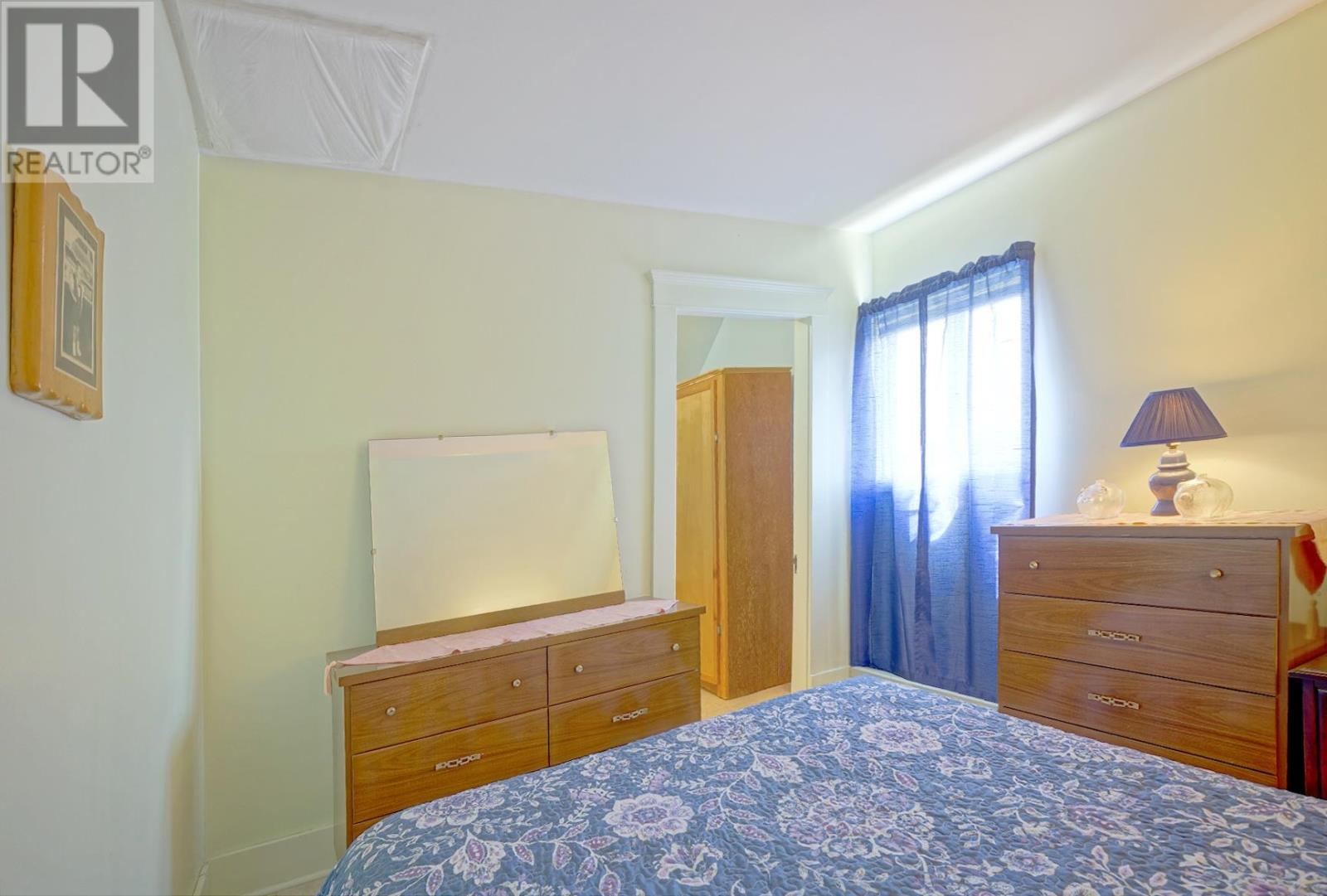 8 Wellington Road - Image 24