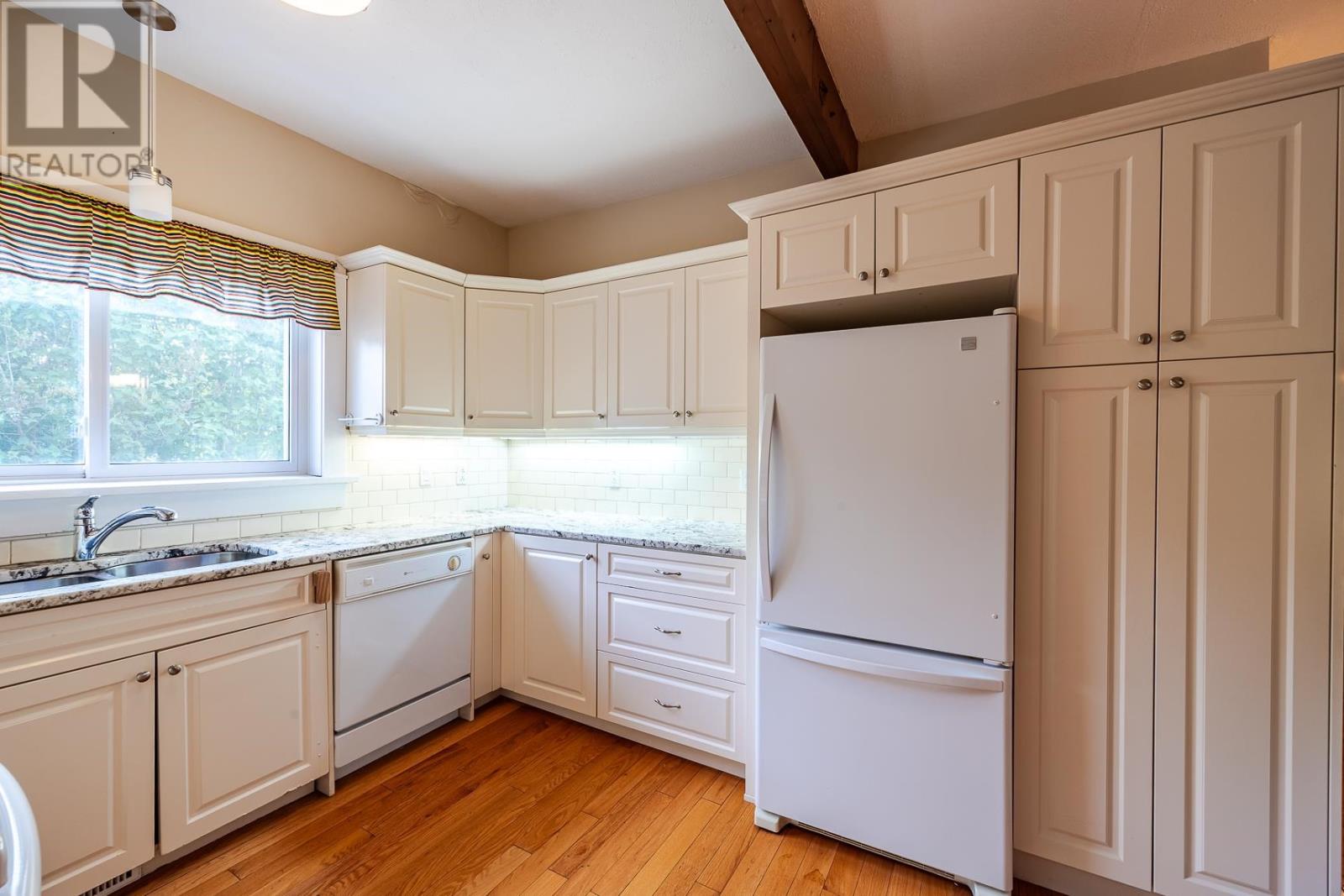 1805 Shore RD - 11