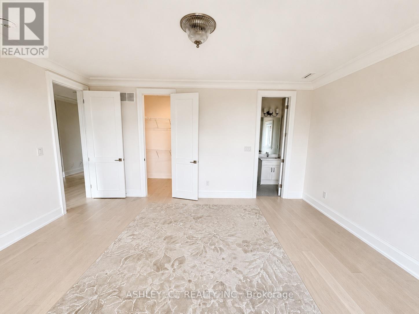 2588 SHARON CRESCENT - 11