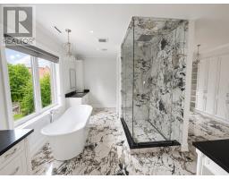 2588 Sharon Crescent, Mississauga, ON L5C1Y8 Photo 17