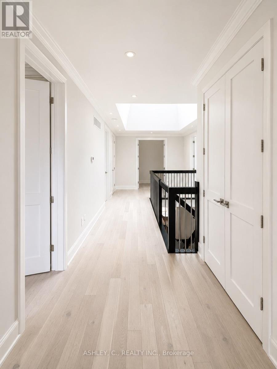 2588 SHARON CRESCENT - 10