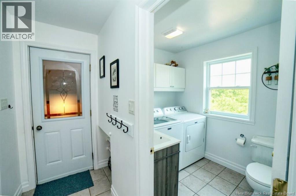 1151 Bryar - Image 18