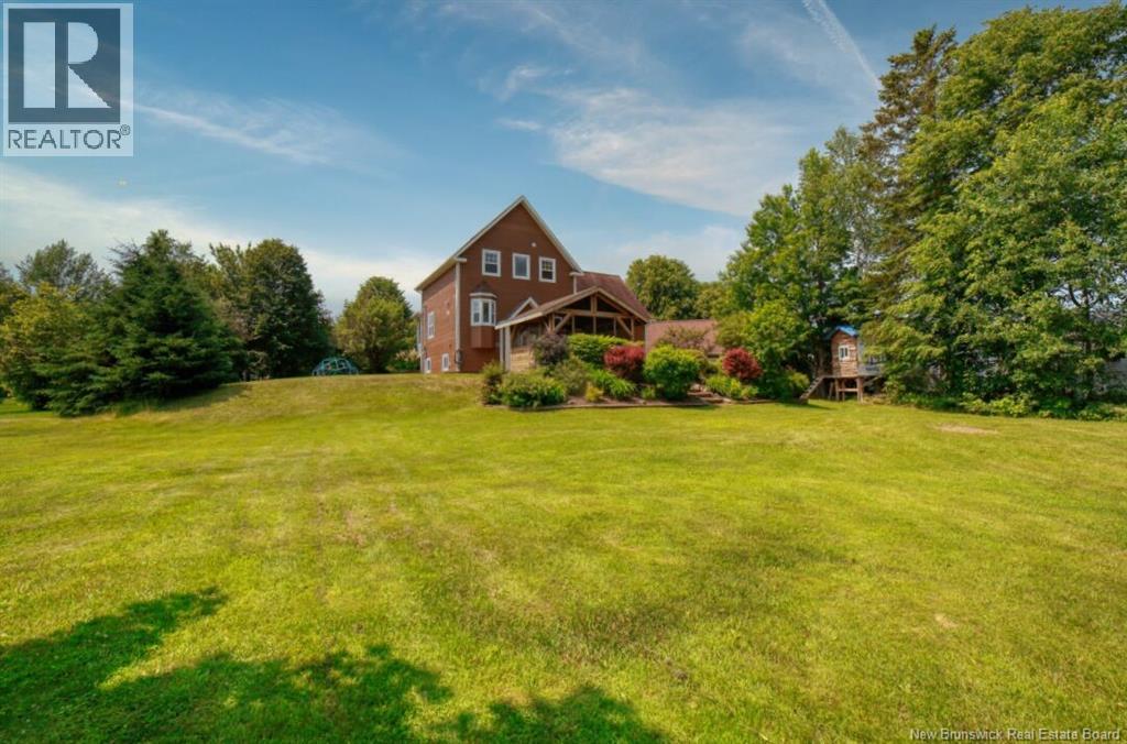 1151 Bryar - Image 4