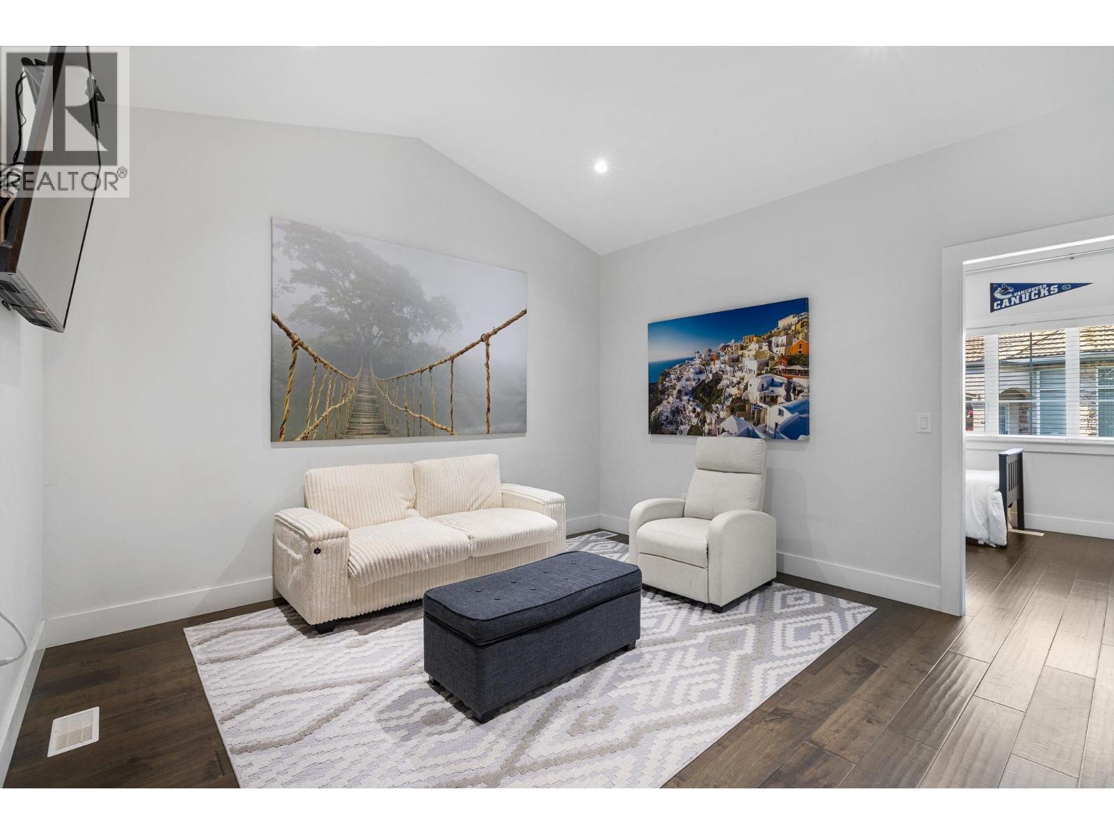 #15 644 Lequime Road - 10