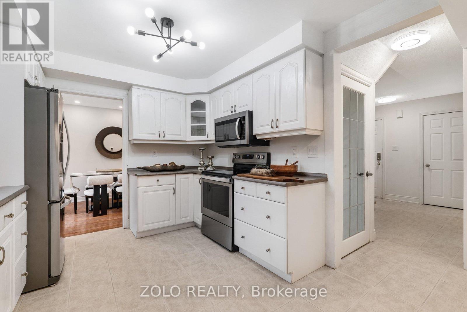 272 ELMAN CRESCENT - 14