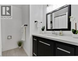 700 Erinbrook Drive Unit# 22, Kitchener, ON N2E2S7 Photo 14