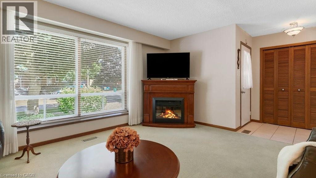 252 JOHANNA Drive - 10