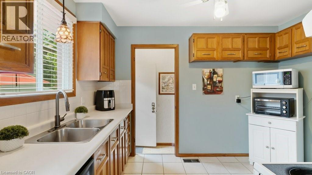 252 JOHANNA Drive - 15