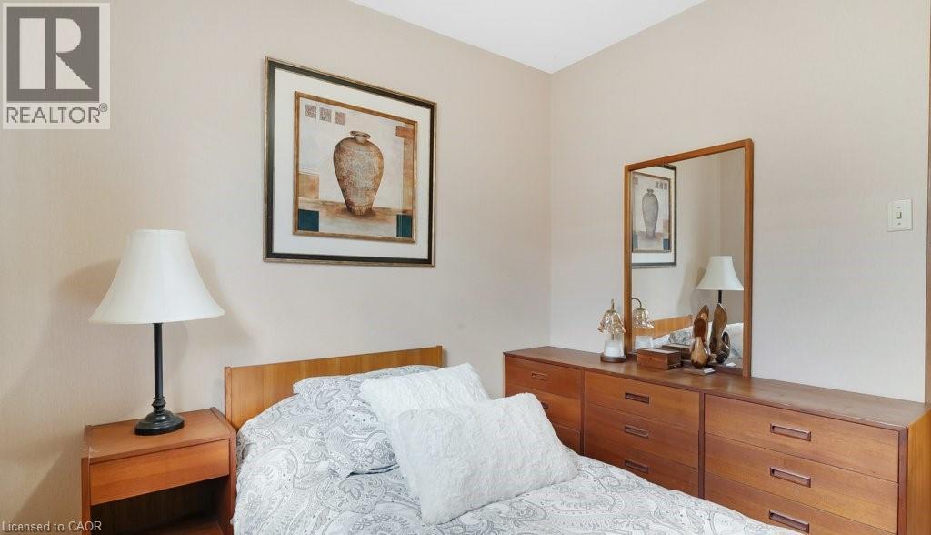 252 JOHANNA Drive - 19
