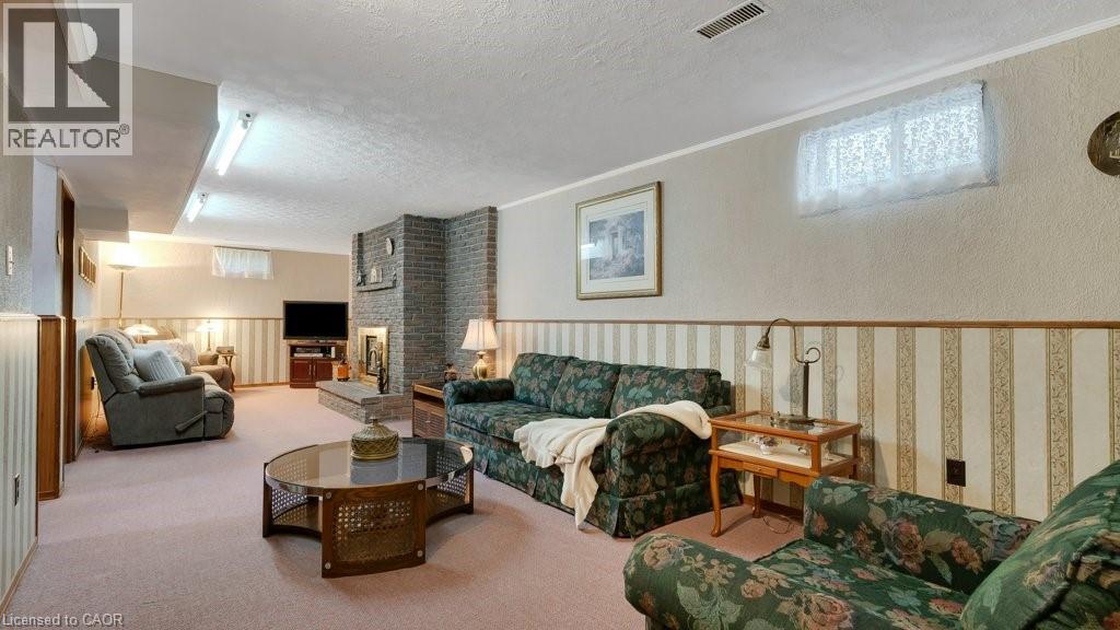 252 JOHANNA Drive - 26