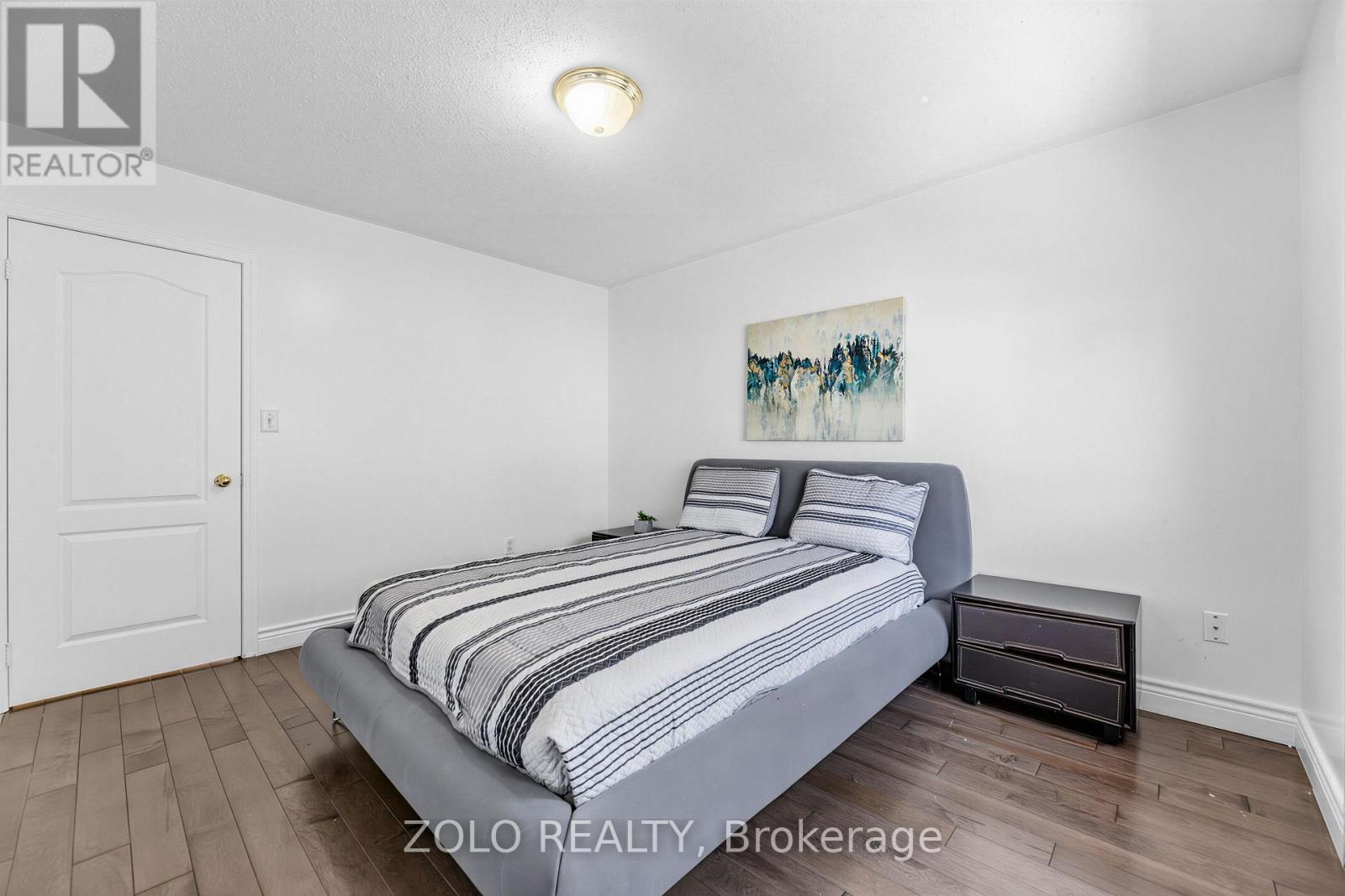 1580 EARL CRESCENT - 25