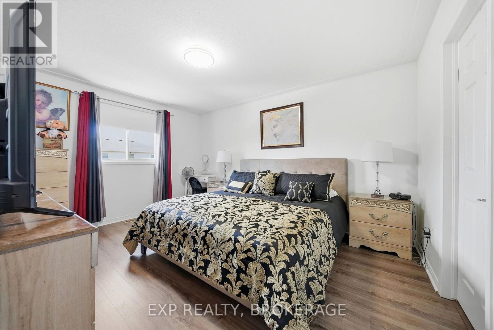 1489 BIRCHWOOD DRIVE - 21