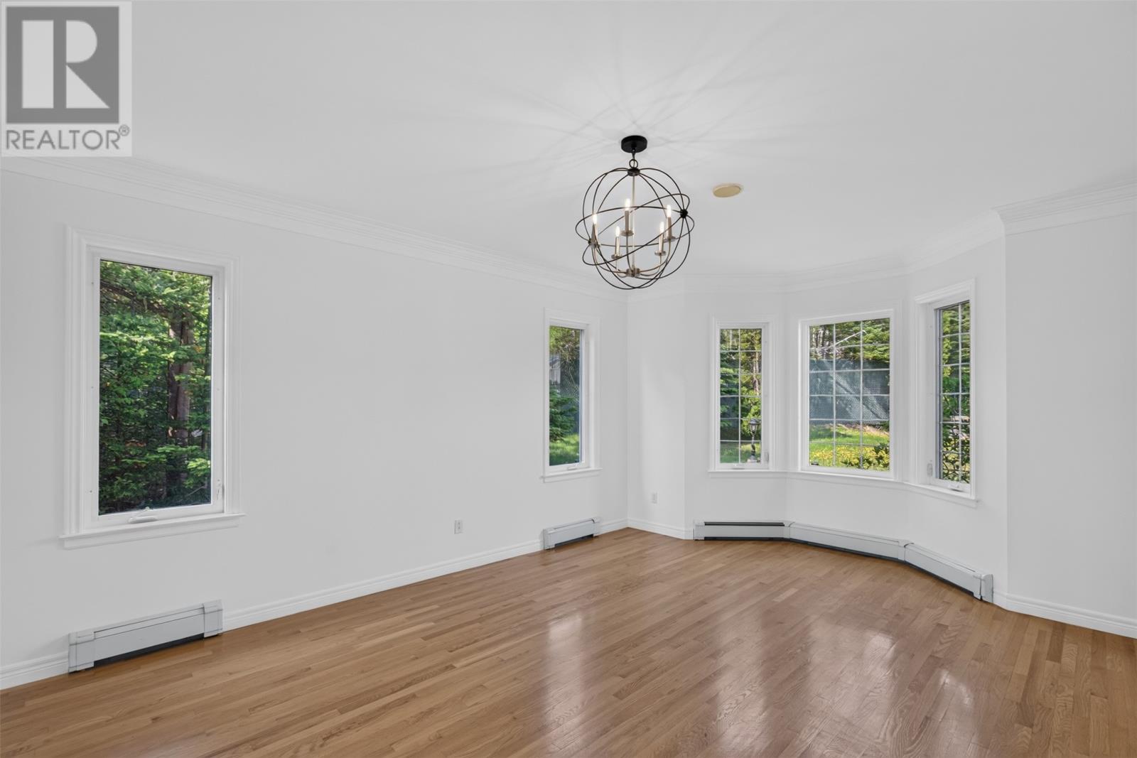 34 OLIVERS POND Place - 11